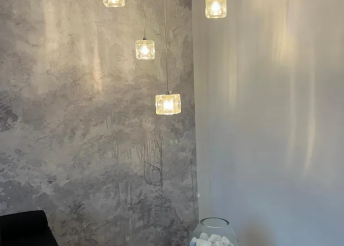 Adele D'edmondo Villa *