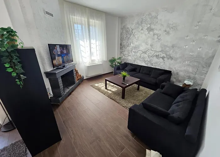 Adele D'edmondo Trecastagni