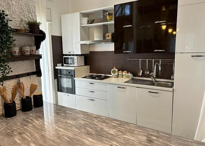 Adele D'edmondo Villa *