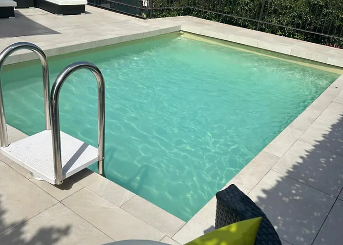 Adele D'edmondo * 特雷卡斯塔尼